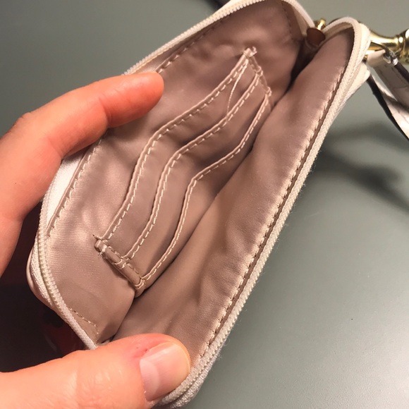 Coach satin poppy wristlet - Picture 4 of 7